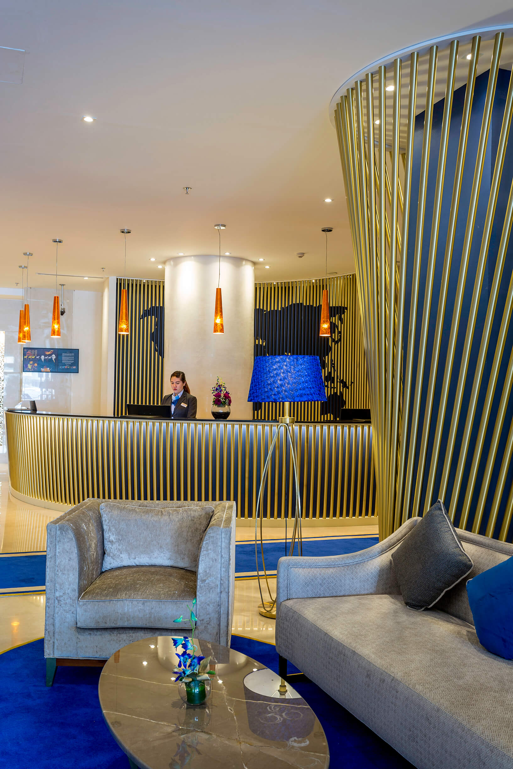 Interior design of mercure gold hotel by kg design studio photo 38