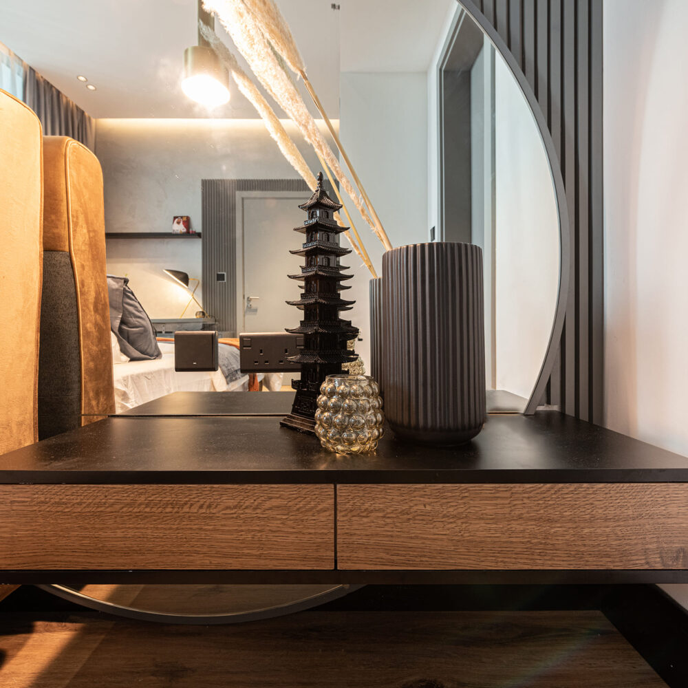 Design of Merano Tower Apartments in Business Bay by KG Design Bed room photo 5