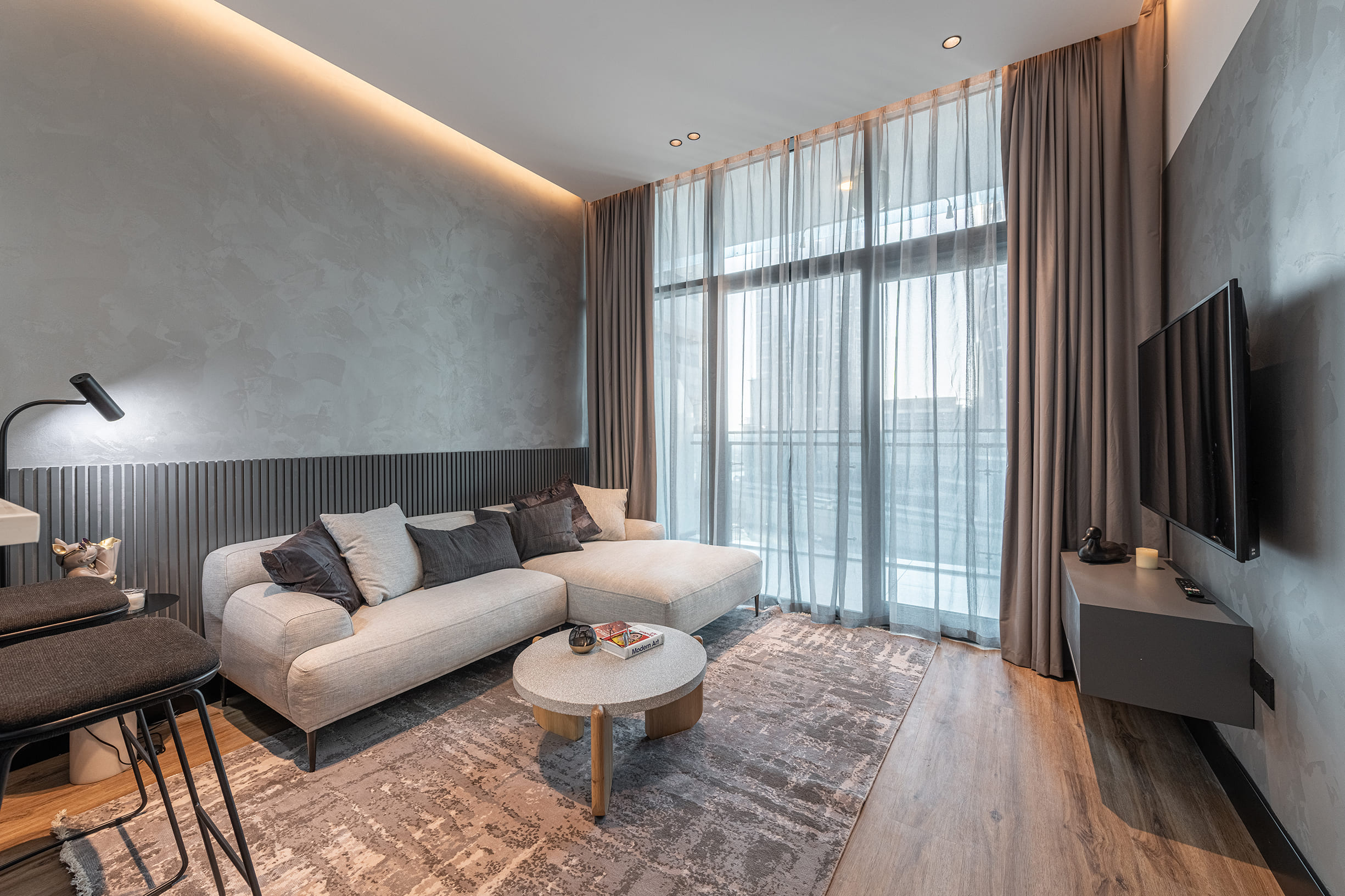 Design of Merano Tower Apartments in Business Bay by KG Design Living room